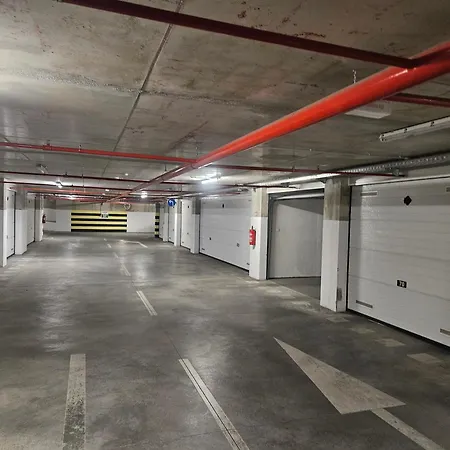 Azure *close To The * Split